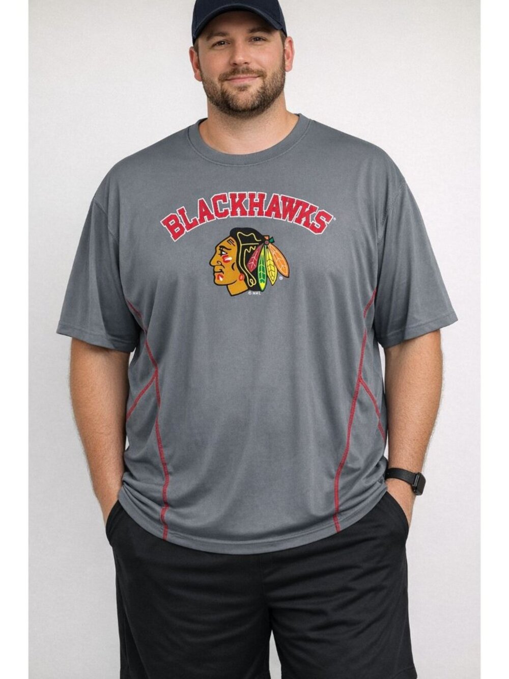 Chicago Blackhawks NHL size 2XL Classic Logo Grey & Red Shirt New with tags